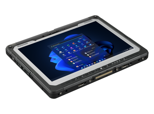 Panasonic TOUGHBOOK 33 mk2 fully rugged 12-inch Windows tablet, tablet only (CF-33GEPFVME) – angled view